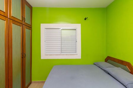 Casa à venda com 200m², 3 quartos e 4 vagas Casa à venda com 200m², 3 quartos e 4 vagasQuarto 2