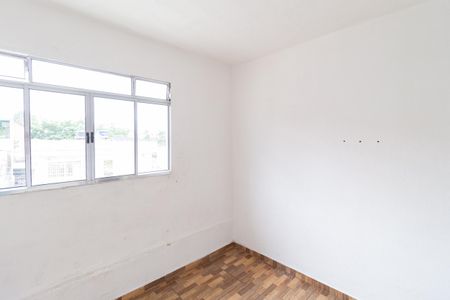 Casa à venda com 160m², 4 quartos e 2 vagas Casa à venda com 160m², 4 quartos e 2 vagasQuarto