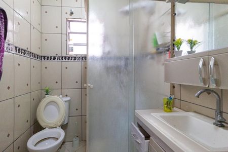 Casa à venda com 160m², 4 quartos e 2 vagas Casa à venda com 160m², 4 quartos e 2 vagasBanheiro