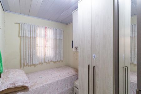 Casa à venda com 160m², 4 quartos e 2 vagas Casa à venda com 160m², 4 quartos e 2 vagasQuarto 2