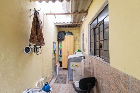 Casa à venda com 160m², 4 quartos e 2 vagas Casa à venda com 160m², 4 quartos e 2 vagasÁrea de serviço