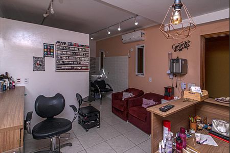 Casa à venda com 165m², 3 quartos e 2 vagas Casa à venda com 165m², 3 quartos e 2 vagasSala 2