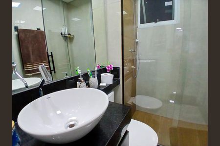 Apartamento à venda com 54m², 2 quartos e 2 vagasBanheiro