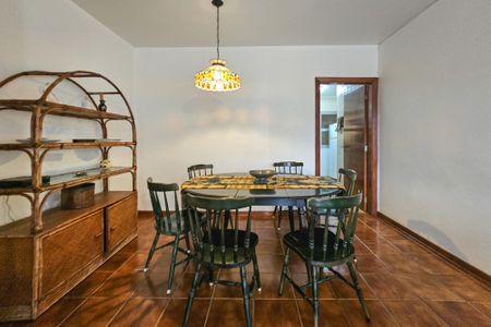 Apartamento para alugar com 140m², 3 quartos e 2 vagasSala