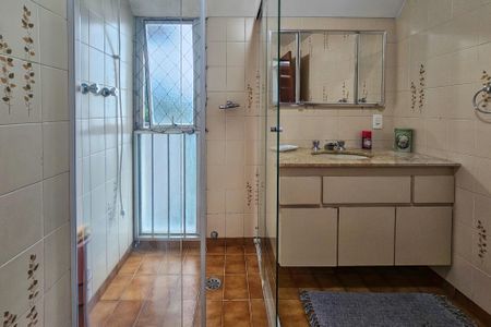Apartamento para alugar com 140m², 3 quartos e 2 vagasBanheiro da Suíte