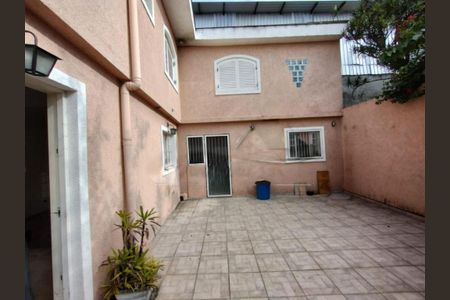 Casa à venda com 4 quartos, 400m² em Vila da Saúde, São Paulo