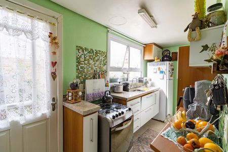 Casa de condomínio à venda com 175m², 3 quartos e 2 vagasCozinha