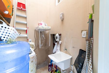 Casa de condomínio à venda com 175m², 3 quartos e 2 vagasÁrea de Serviço