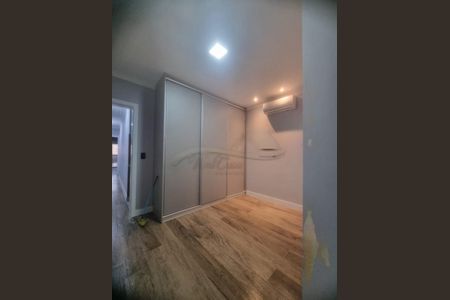 Casa à venda com 3 quartos, 120m² em Vila Gumercindo, São Paulo