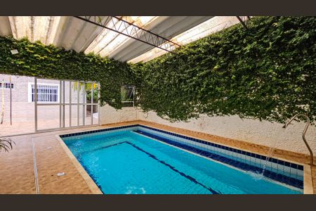 Casa à venda com 300m², 3 quartos e 3 vagasPiscina