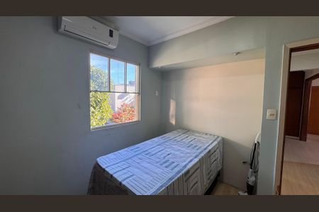 Apartamento à venda com 77m², 2 quartos e 2 vagasQuarto 2