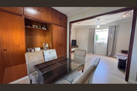 Apartamento à venda com 77m², 2 quartos e 2 vagasSala de Jantar