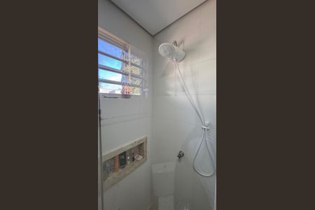 Apartamento à venda com 77m², 2 quartos e 2 vagasBanheiro