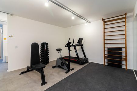 Studio para alugar com 21m², 1 quarto e sem vaga Studio para alugar com 21m², 1 quarto e sem vagaÁrea comum - Academia