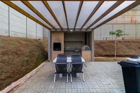 Apartamento para alugar com 44m², 2 quartos e 1 vaga Apartamento para alugar com 44m², 2 quartos e 1 vagaÁrea comum - Churrasqueira