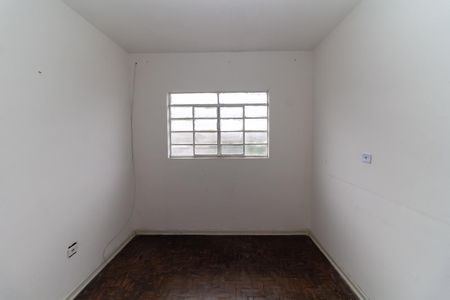 Casa à venda com 246m², 8 quartos e sem vagaQuarto 4