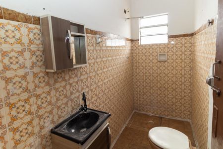 Casa à venda com 246m², 8 quartos e sem vagaBanheiro 4
