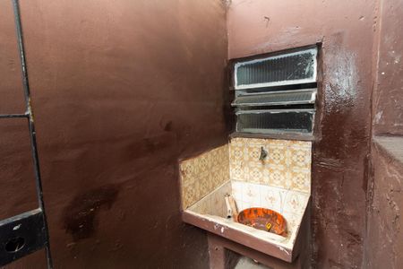 Casa à venda com 246m², 8 quartos e sem vagaÁrea de Serviço