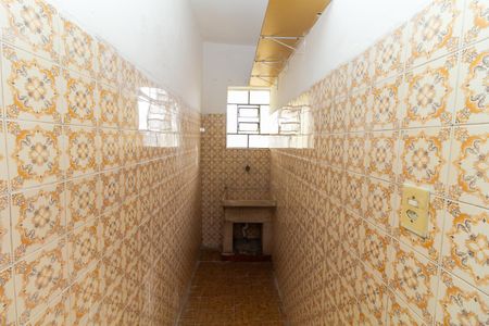 Casa à venda com 246m², 8 quartos e sem vagaBanheiro 2