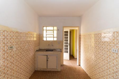 Casa à venda com 246m², 8 quartos e sem vagaCozinha