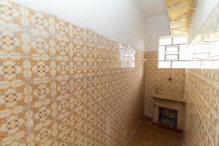 Casa à venda com 246m², 8 quartos e sem vagaBanheiro 2