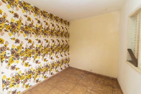 Casa à venda com 246m², 8 quartos e sem vagaSala