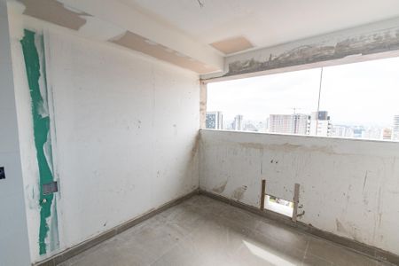 Apartamento à venda com 149m², 3 quartos e 2 vagas Apartamento à venda com 149m², 3 quartos e 2 vagasÁrea de Serviço