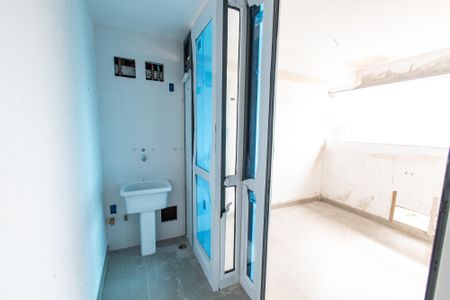 Apartamento à venda com 149m², 3 quartos e 2 vagas Apartamento à venda com 149m², 3 quartos e 2 vagasÁrea de Serviço