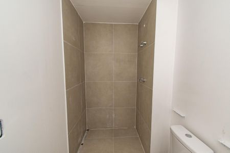 Apartamento à venda com 149m², 3 quartos e 2 vagas Apartamento à venda com 149m², 3 quartos e 2 vagasBanheiro da Suíte 2