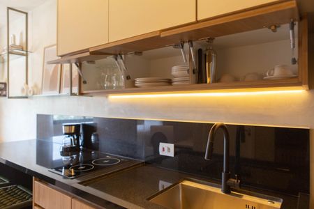 Studio para alugar com 25m², 1 quarto e 1 vaga Studio para alugar com 25m², 1 quarto e 1 vagaStudio - detalhe - utensílios