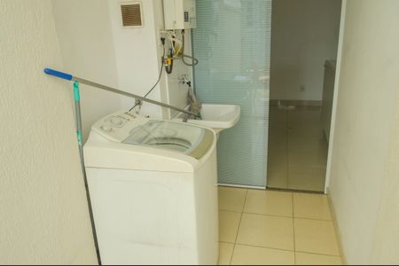 Apartamento à venda com 59m², 1 quarto e 2 vagas Apartamento à venda com 59m², 1 quarto e 2 vagasÁrea de Serviço
