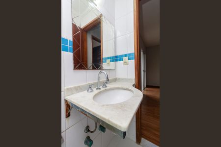 Apartamento para alugar com 54m², 2 quartos e 1 vagaBanheiro Social