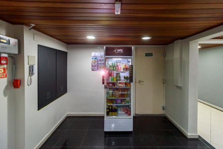 Apartamento para alugar com 54m², 2 quartos e 1 vagaÁrea comum - Mini Mercado