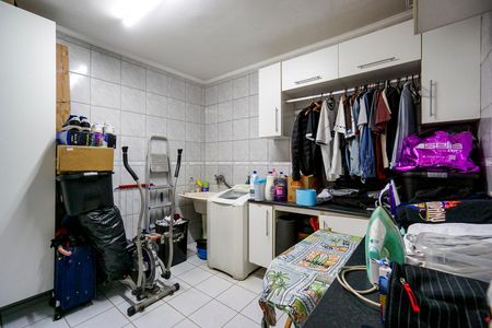 Casa à venda com 183m², 3 quartos e 3 vagas Casa à venda com 183m², 3 quartos e 3 vagasÁrea de serviço