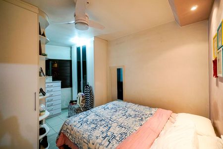 Casa à venda com 183m², 3 quartos e 3 vagas Casa à venda com 183m², 3 quartos e 3 vagasSuíte