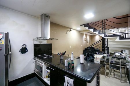 Casa à venda com 183m², 3 quartos e 3 vagas Casa à venda com 183m², 3 quartos e 3 vagasCopa e cozinha
