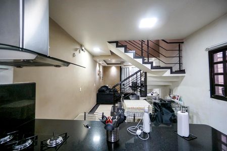 Casa à venda com 183m², 3 quartos e 3 vagas Casa à venda com 183m², 3 quartos e 3 vagasCopa e cozinha