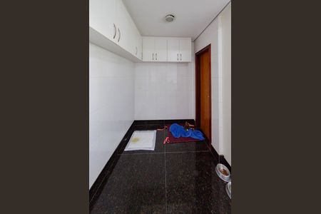 Apartamento à venda com 120m², 3 quartos e 2 vagasÁrea de serviço