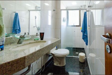 Apartamento à venda com 120m², 3 quartos e 2 vagasBanheiro