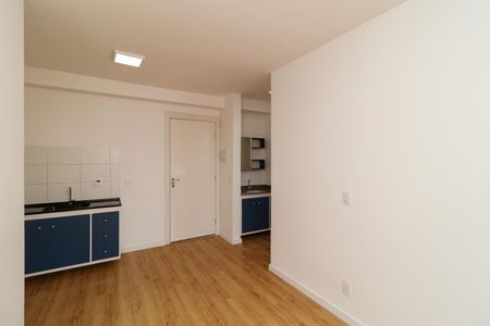 Apartamento para alugar com 37m², 2 quartos e 1 vaga Apartamento para alugar com 37m², 2 quartos e 1 vagaSala
