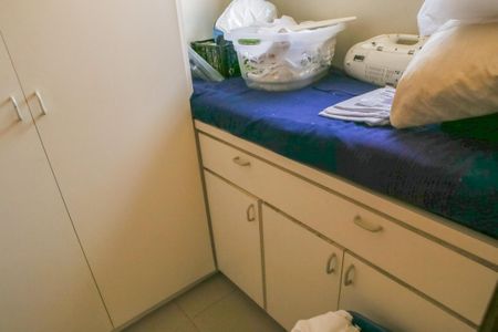 Apartamento à venda com 200m², 4 quartos e 3 vagas Apartamento à venda com 200m², 4 quartos e 3 vagasÁrea de Serviço