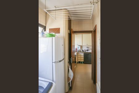 Apartamento à venda com 200m², 4 quartos e 3 vagas Apartamento à venda com 200m², 4 quartos e 3 vagasÁrea de Serviço