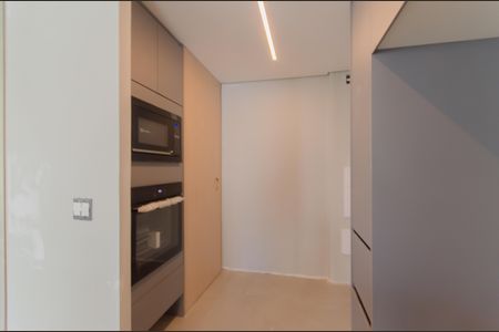 Apartamento para alugar com 144m², 3 quartos e 2 vagasCozinha