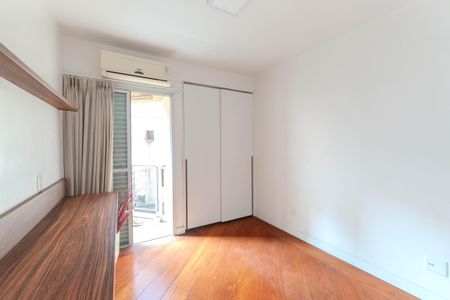Apartamento à venda com 59m², 2 quartos e 1 vagaQuarto 2
