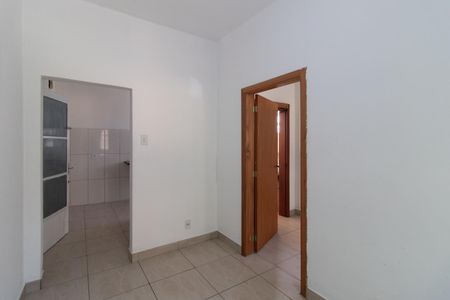 Apartamento à venda com 26m², 1 quarto e sem vaga Apartamento à venda com 26m², 1 quarto e sem vagaSala