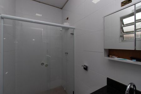 Casa à venda com 298m², 5 quartos e 2 vagas Casa à venda com 298m², 5 quartos e 2 vagasBanheiro da Suíte 3