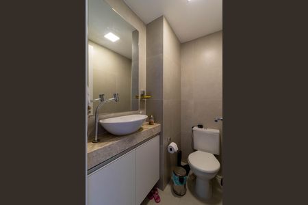 Apartamento à venda com 115m², 3 quartos e 2 vagas Apartamento à venda com 115m², 3 quartos e 2 vagasBanheiro de serviço