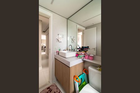 Apartamento à venda com 115m², 3 quartos e 2 vagas Apartamento à venda com 115m², 3 quartos e 2 vagasBanheiro