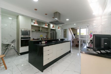 Casa à venda com 250m², 3 quartos e 6 vagasCozinha