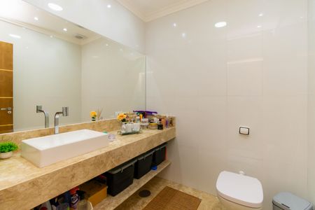 Casa à venda com 250m², 3 quartos e 6 vagasBanheiro 2